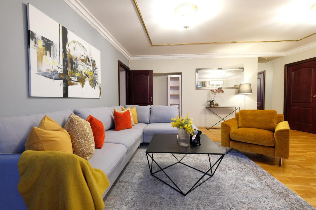 Tallinn City Apartments - 2 Bedroom On Old Town Main Street Viru Exteriér fotografie